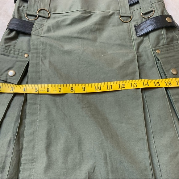 Army green kilt by Kilted Cock size 32 - Picture 10 of 11